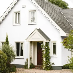 Sandtex Ultra Smooth Masonry Paint Pure Brilliant White 10Ltr -Leyland Shop 23771 A3