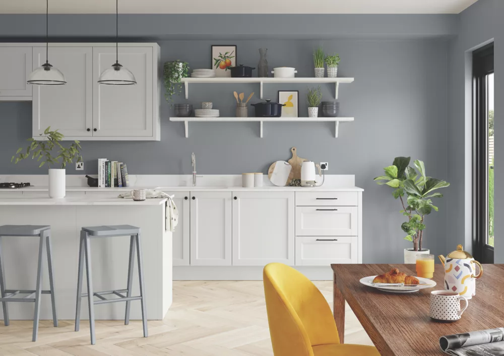 Dulux Matt Natural Slate Emulsion Paint 2.5Ltr 5 Dulux Matt Natural Slate Emulsion Paint 2.5Ltr - Image 5