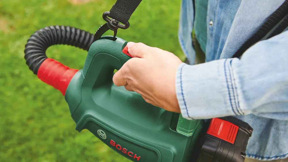 Bosch EasySpray 18V-100 18V Cordless Sprayer - Bare 3 Bosch EasySpray 18V-100 18V Cordless Sprayer - Bare - Image 3