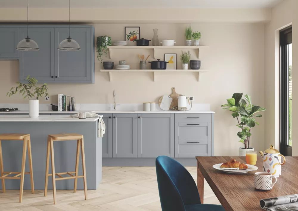Dulux Matt Natural Hessian Emulsion Paint 2.5Ltr 5 Dulux Matt Natural Hessian Emulsion Paint 2.5Ltr - Image 5