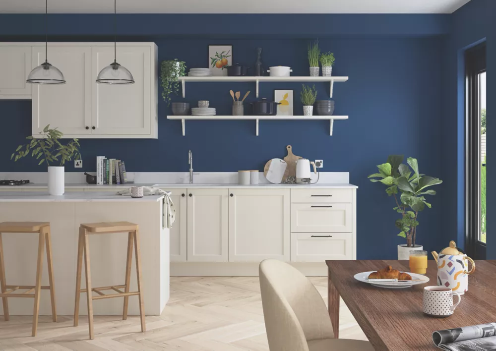 Dulux EasyCare Matt Sapphire Salute Emulsion Paint 2.5Ltr 6 Dulux EasyCare Matt Sapphire Salute Emulsion Paint 2.5Ltr - Image 6