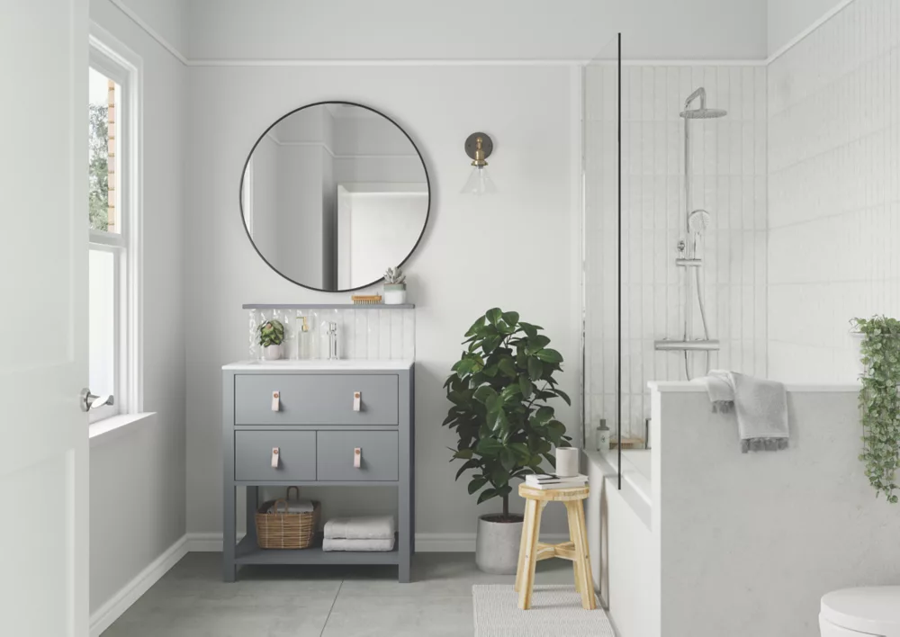 Dulux EasyCare Matt White Mist Emulsion Paint 2.5Ltr 6 Dulux EasyCare Matt White Mist Emulsion Paint 2.5Ltr - Image 6